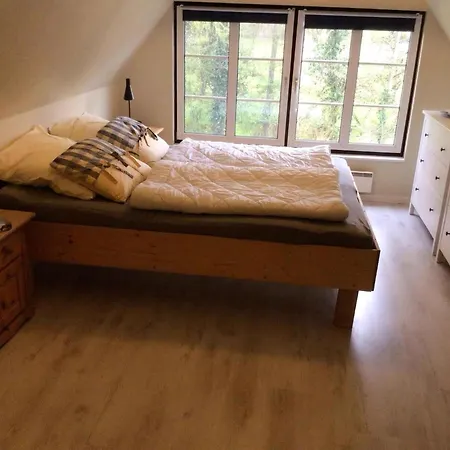 Family House Near With Garden Villa Sarup