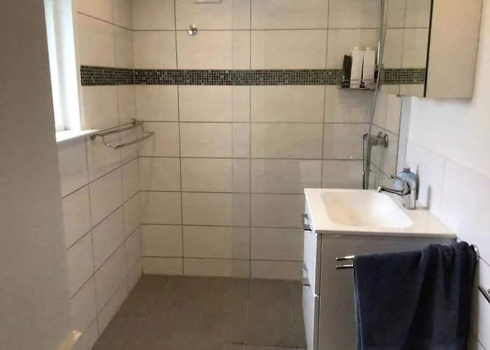 Family House Near With Garden * Sarup